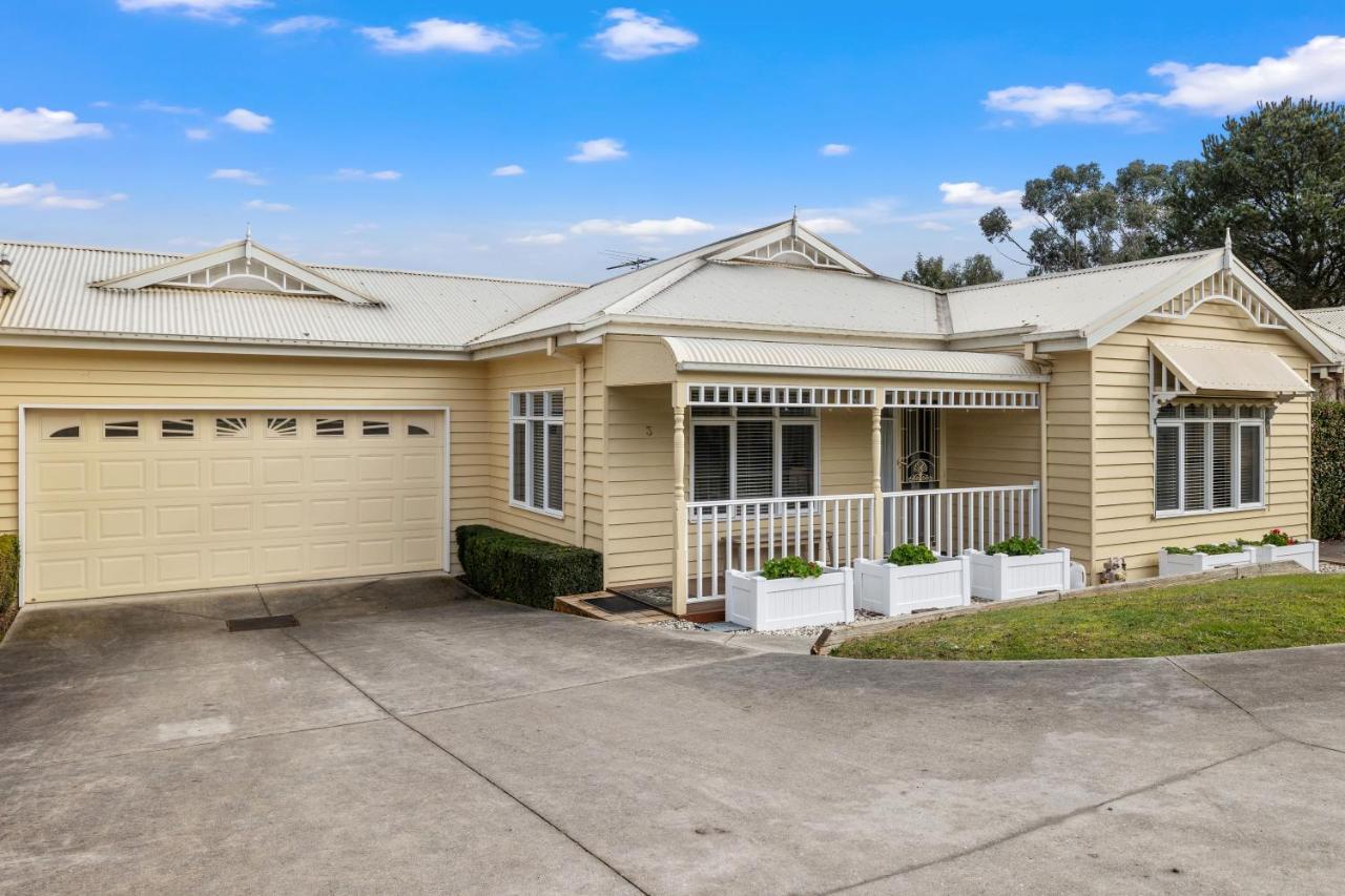 Yarra Gables Motel ฮีลส์วิลล์ ภายนอก รูปภาพ