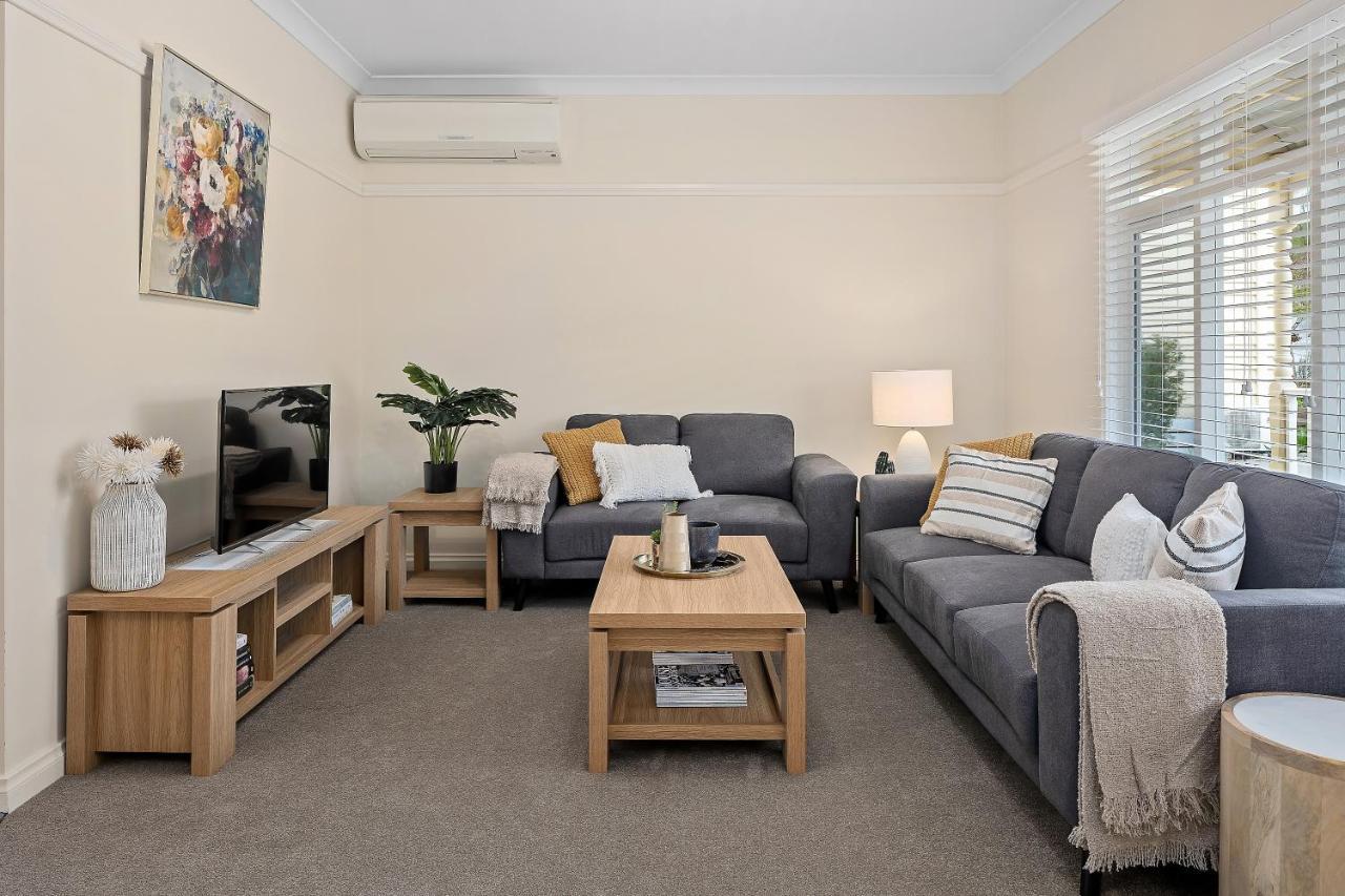 Yarra Gables Motel ฮีลส์วิลล์ ภายนอก รูปภาพ