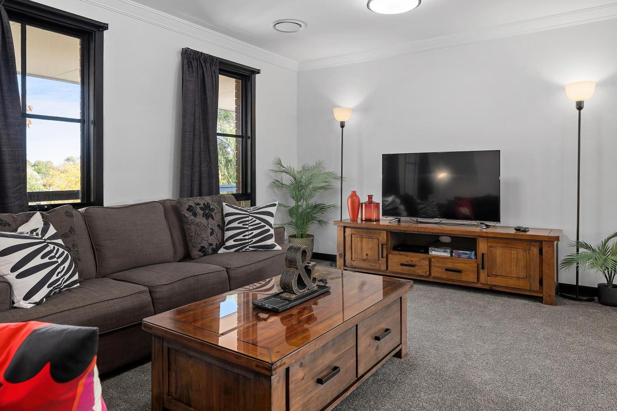 Yarra Gables Motel ฮีลส์วิลล์ ภายนอก รูปภาพ
